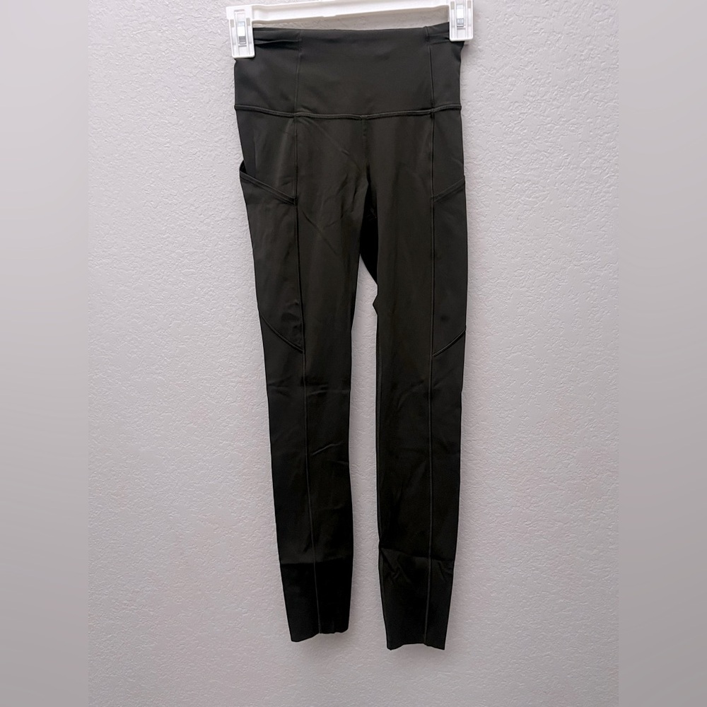 Lululemon Fast and Free High-Rise Tight 25" 7 Pocket Army Green Size 2 - Picture 2 of 6